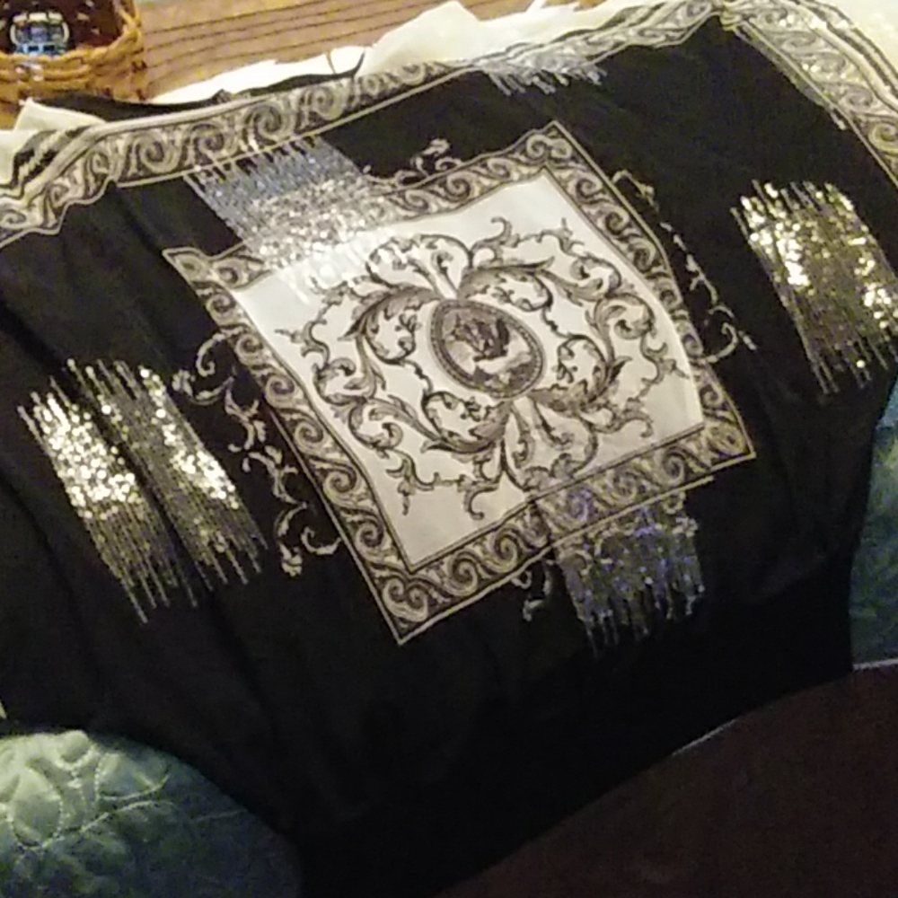 Shirt - Picture 3 of 3
